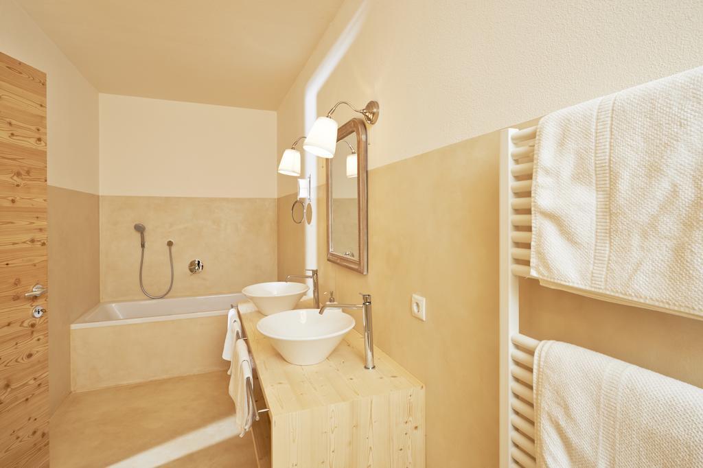 Apartament Weingut Stuck Appiano Sulla Strada Del Vino Zewnętrze zdjęcie